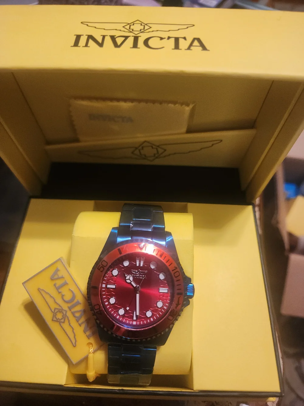 Invicta Pro Diver Spiderman Colors Quartz Diver Watch  Bracelet w/ Box 43mm